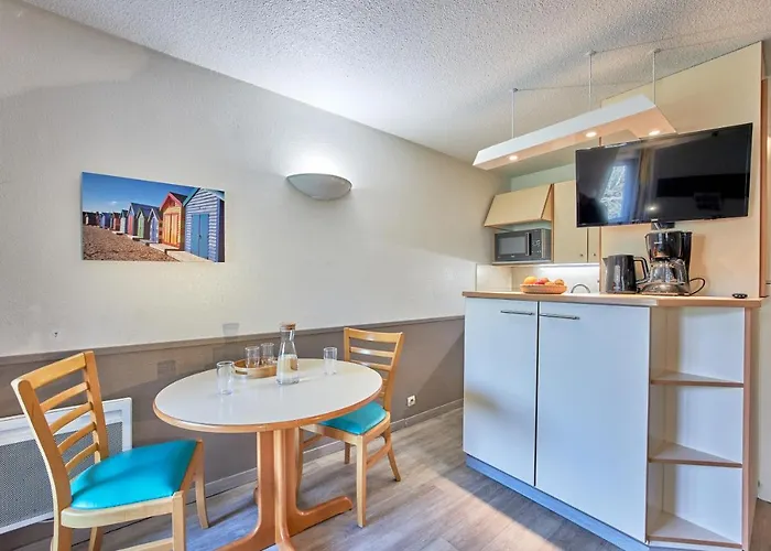 Pierre & Les Tamaris トルヴィル＝シュル＝メール