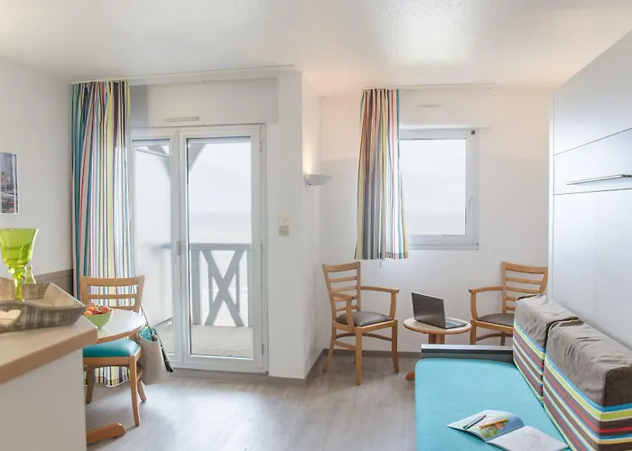 Résidence Pierre&vacances Les Tamaris Appart hôtel 2*