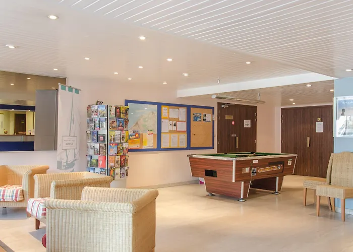 Pierre & Les Tamaris 2* トルヴィル＝シュル＝メール